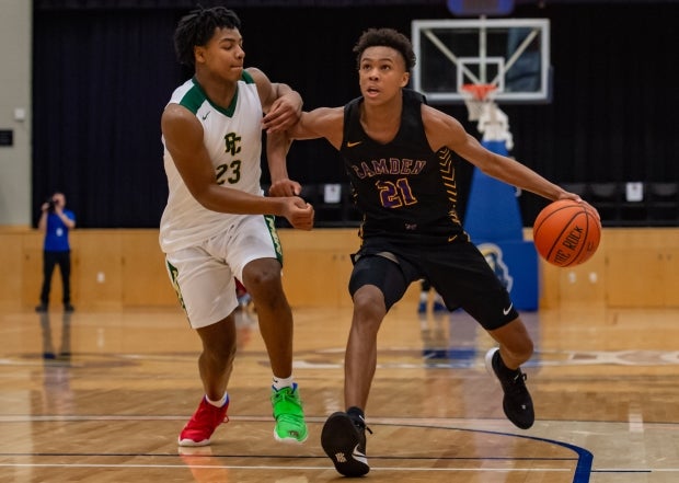 Dajuan Wagner Jr. attacks the basket Jan. 23 in a win over perennial New Jersey power Roselle Catholic.