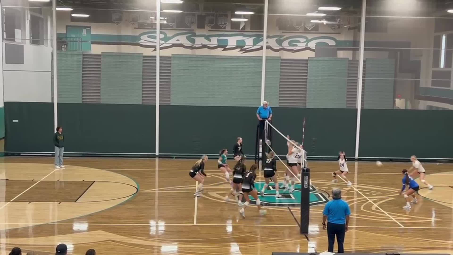 Volleyball Recap: Dynamic Duo of  Alexis Castell De Oro and  Sop