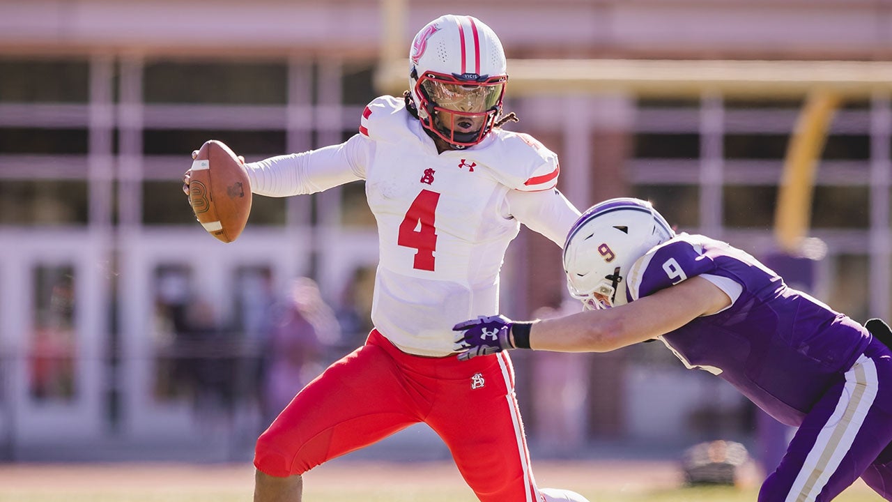 MaxPreps Top 25 high school football scores: No. 23 Corona Centennial beats No. 9 Mission Viejo, 25-20