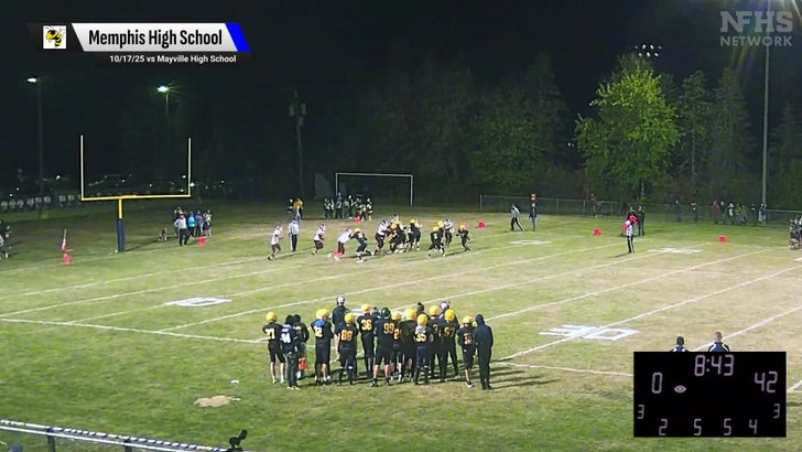 Football Recap: Memphis Skates Past Carsonville-Port Sanilac wit