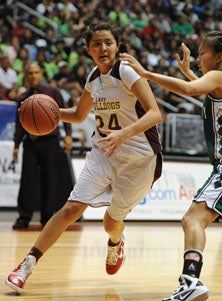 Mattea Begaii scored a team-high 14
points for Winslow.