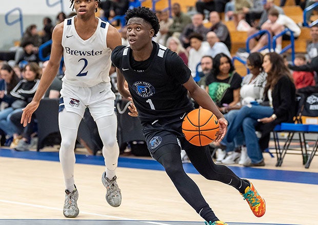 Top 30 Class of 2026 prospect Miles Sadler returns after earning first team Junior All-America honors last season. (PHOTO: Julie L. Brown)