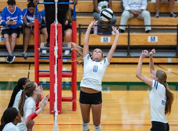 Hamilton Southeastern is No. 4 in this week's MaxPreps Top 25 thanks in part to the play of setter Macy Hinshaw. (Photo: Julie Brown)