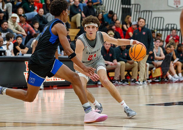 Four-star Texas pledge Joe Sterling looks to guide experienced group to state title in Golden State. (PHOTO: Kevin Ballton)