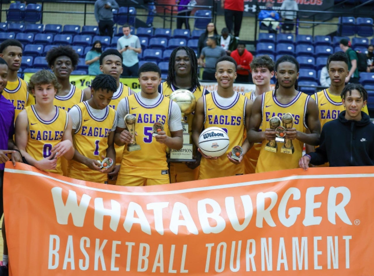 High school basketball: No. 7 Richardson grabs Whataburger title, outlasting No. 1 Duncanville 60-58 as Anthony Black makes surprise fourth-quarter appearance