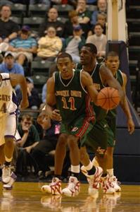 Mike Conley and Greg Oden
teamed up at Lawrence North
before heading to Ohio State.
