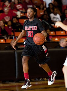 MacArthur's Alexis Jones is one of the top juniors in the country.