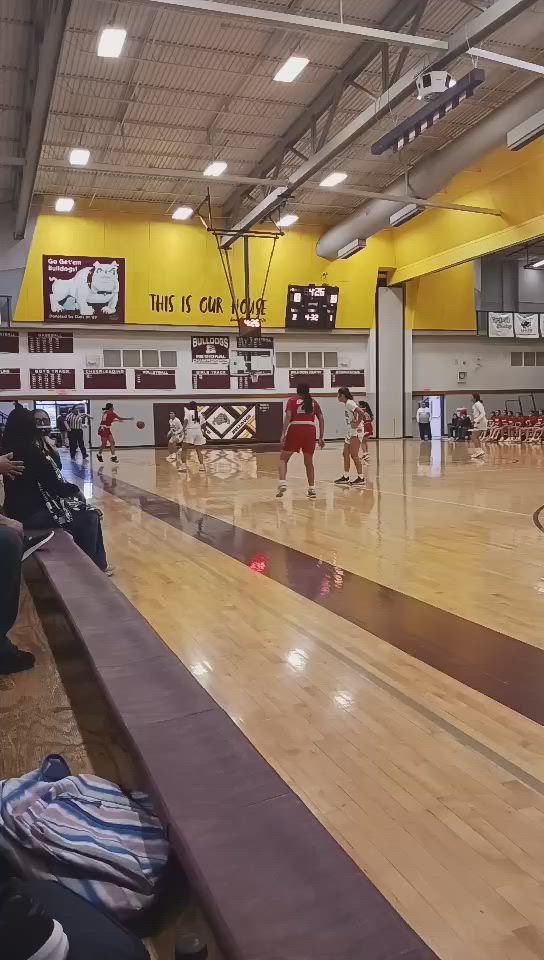 Volleyball Recap: Winslow Victorious