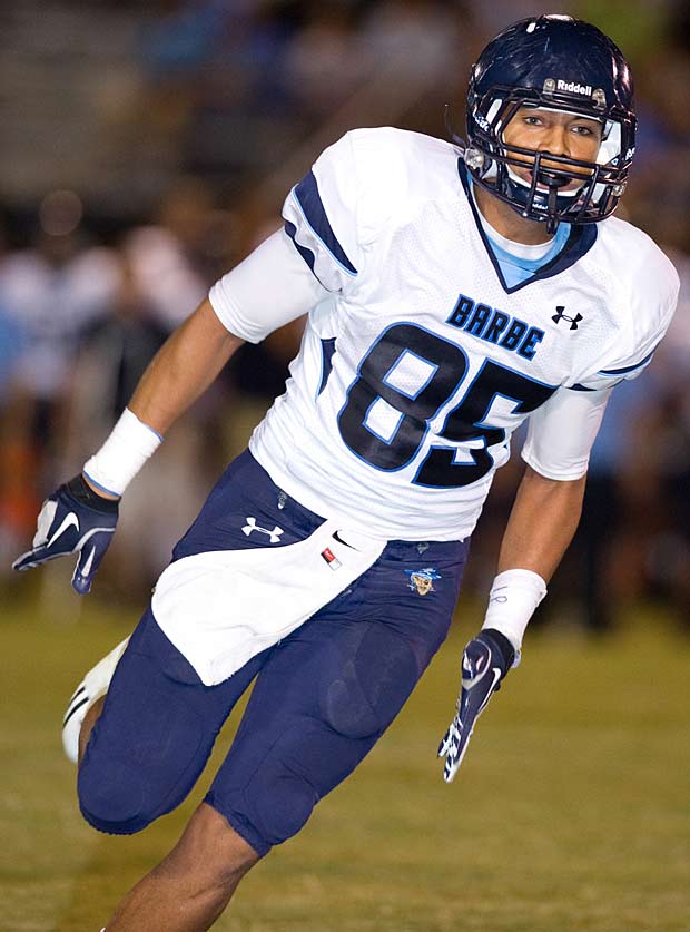 DeSean Smith was selected to play in the Army All-American Bowl.