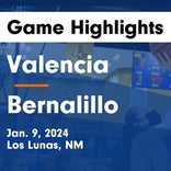 Valencia piles up the points against Santa Teresa