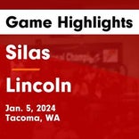 Silas piles up the points against Mount Tahoma