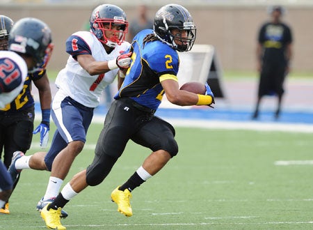 Uriah Bethea (2) rushed for 166 yards and three touchdowns for Wise.