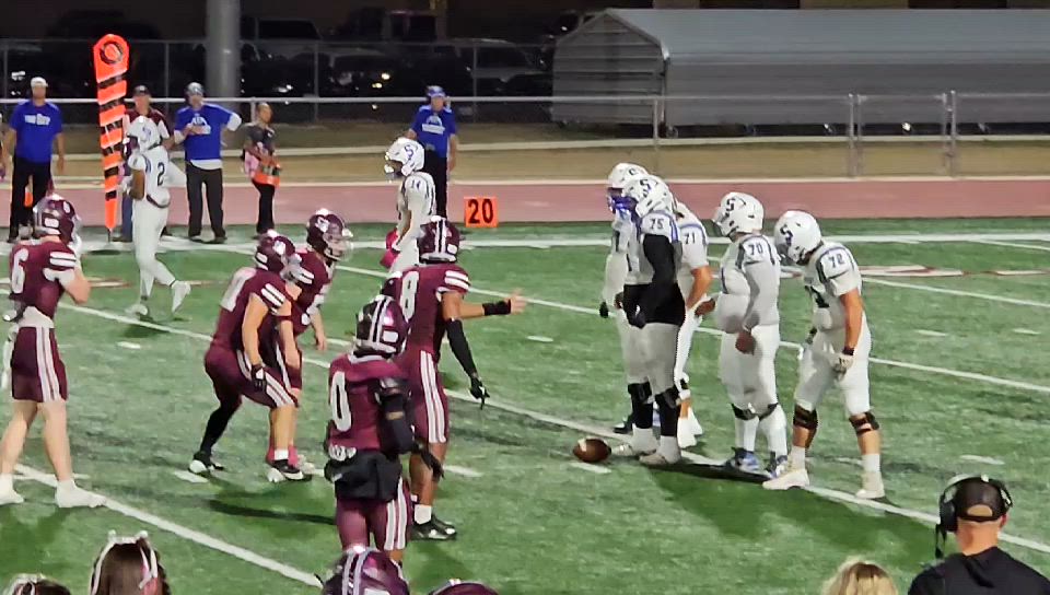 Football Game Preview: Davenport Wolves vs. Canyon Lake Hawks