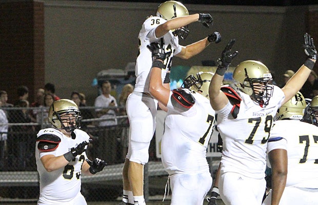 Broken Arrow football is this week's Oklahoma Team of the Week presented by the Oklahoma National Guard.