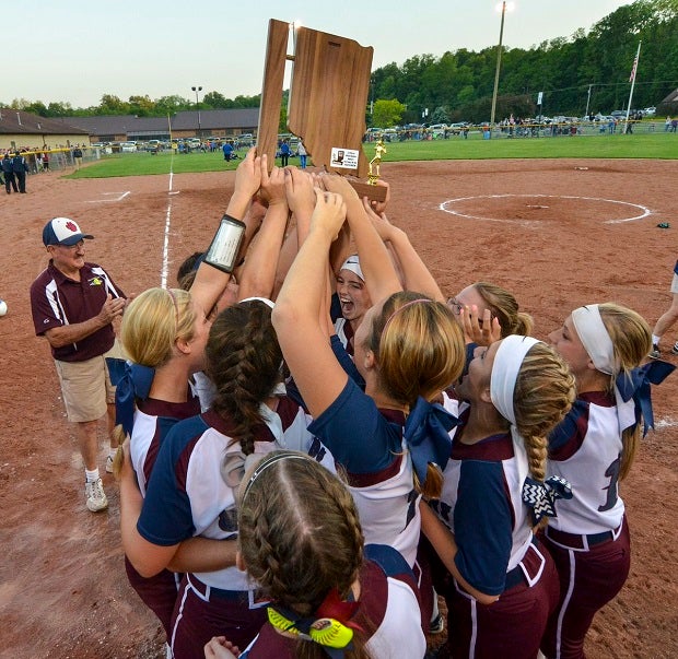 Schermann was a dominant hitter as a sophomore, posting a .580 batting average with 47 hits, 35 RBIs and 27 runs scored. She also pitched in two-thirds of her team's games last season, finishing with a 10-3 record and a pair of shutouts.