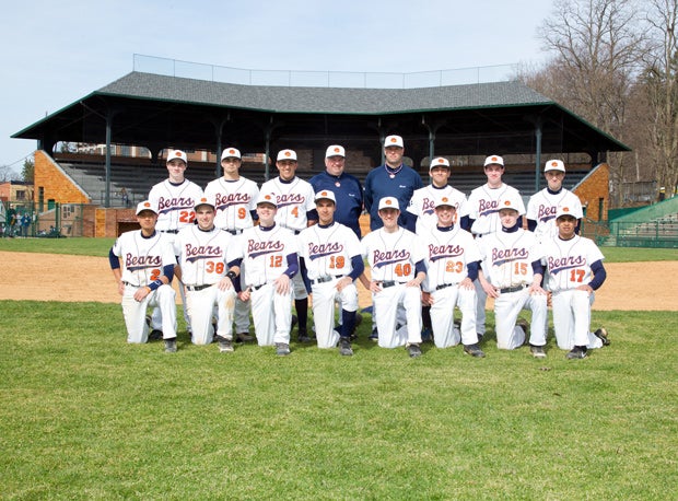 Briarcliff poses for a team photo.