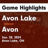 Avon picks up third straight win at home