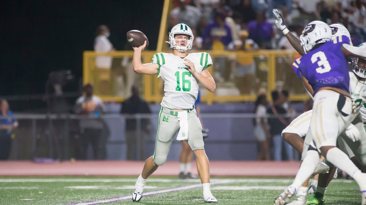 High school football: Arch Mannning throws 3 TDs as Newman beats Hahnville 35-14 in season opener