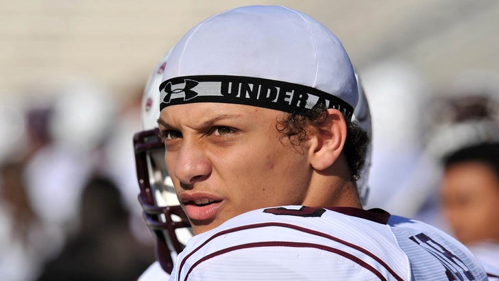 Texas-California QBs show down in NFL