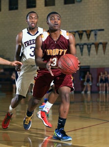 Dwayne Burns made the game-winning
shot versus Deer Valley under severe
pressure.