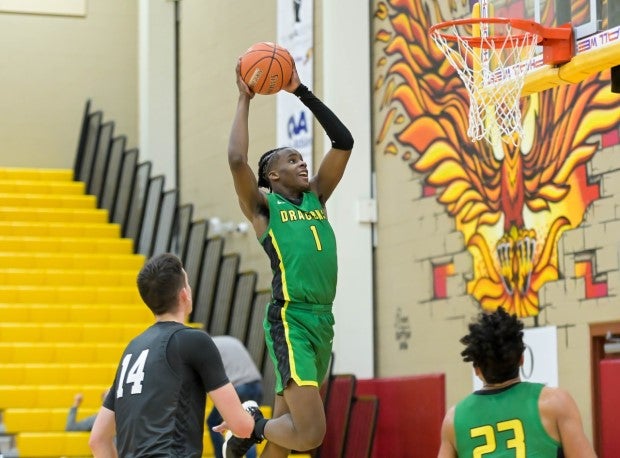 Five-star Oregon signee Mookie Cook is among the catalysts for NIBC newcomer AZ Compass Prep. (Photo: Darin Sicurello)