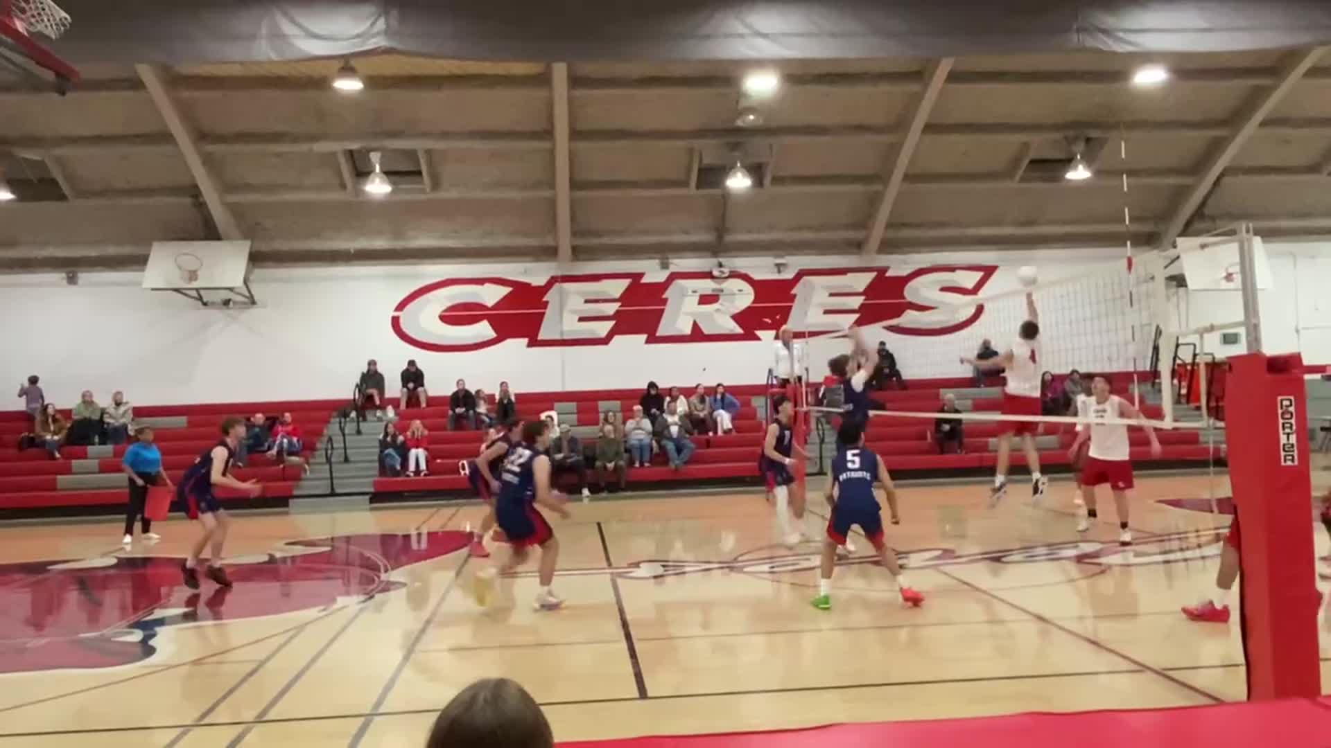 Volleyball Recap: Cruz Hibbard Leads a Balanced Effort to Beat L