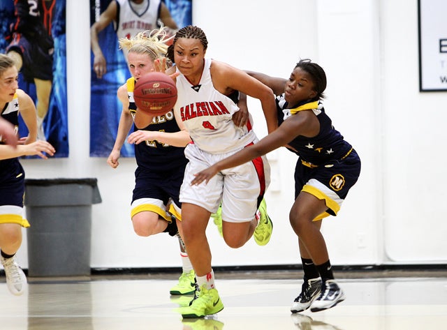 Mariya Moore, Salesian