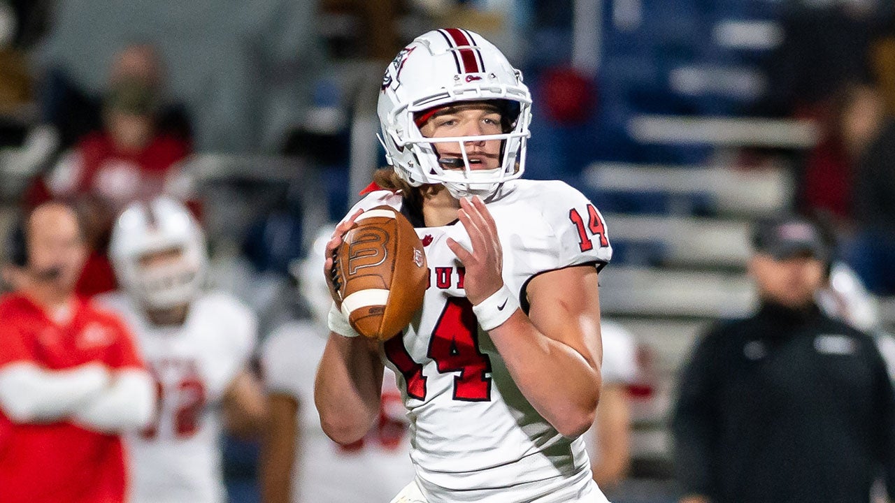 MaxPreps National High School Football Record Book: Gunner Stockton, Kanye Roberts highlight updates from 2021 season