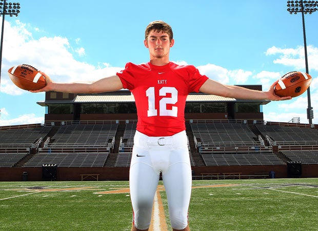 Quarterback Garrett Doiron
