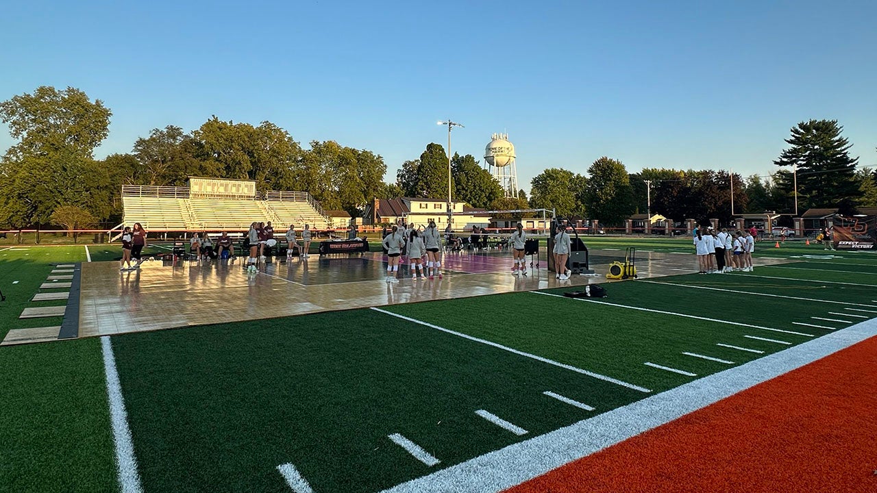 VOLLEYBALL: Iowa schools play outdoors