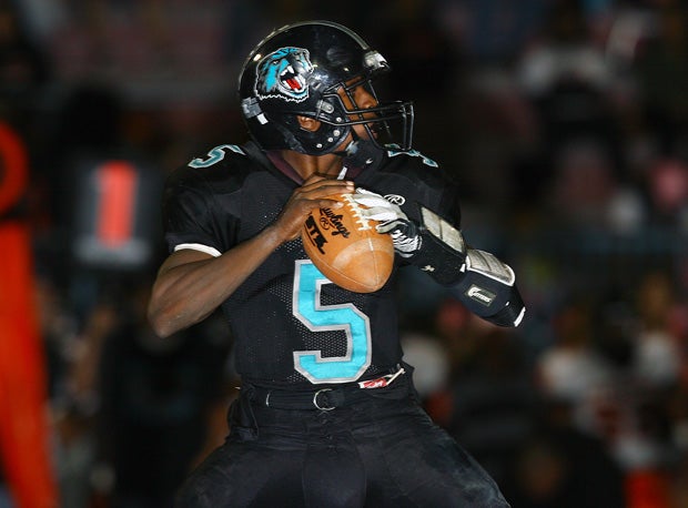 Deer Valley senior quarterback Nsimba Webster leads his team into Pleasant Hill to take on College Park in one of the Bay Area Games of the Week. See who senior writer and national columnist Mitch Stephens to win the game.