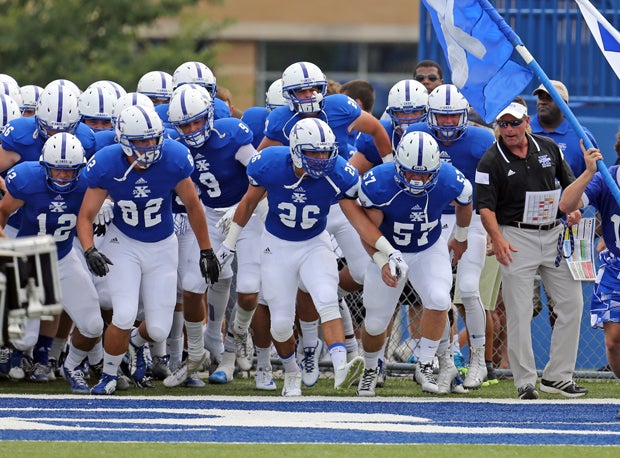 St. Xavier will host Archbishop Moeller in yet another titanic battle between Cincinnati powerhouses.