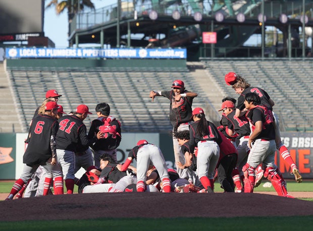 Washington celebrates its 12th San Francisco Section title but first since 2012.