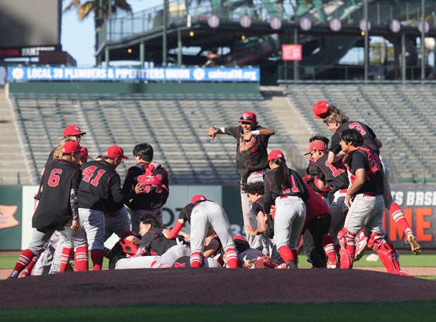 Washington celebrates its 12th San Francisco Section title but first since 2012. 