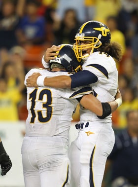 Punahou certainly had reason to celebrate, as itdominated the 50th state during the 2012-13school year.