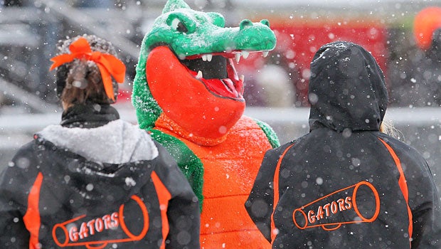 Mascots and cheerleaders didn't let the snow stop them in Pennsylvania.
