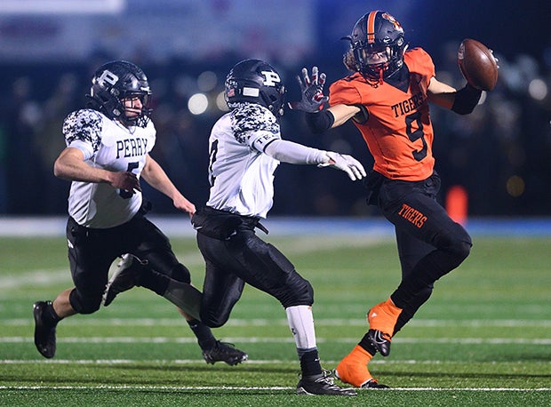 Massillon Washington receiver and four-star recruit Jayden Ballard has committed to Ohio State. He also holds offers from Penn State, Notre Dame, Washington State, Maryland, Michigan State and Pitt.  