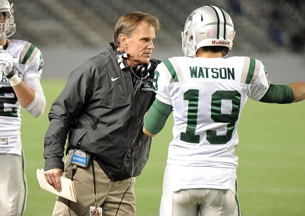 Pictured here in his last game on the sideline, a state championship win over Corona Centennial, Bob Ladouceur and his De La Salle Spartans built a 12-year win streak that captured the nation's attention. (PHOTO: Heston Quan)