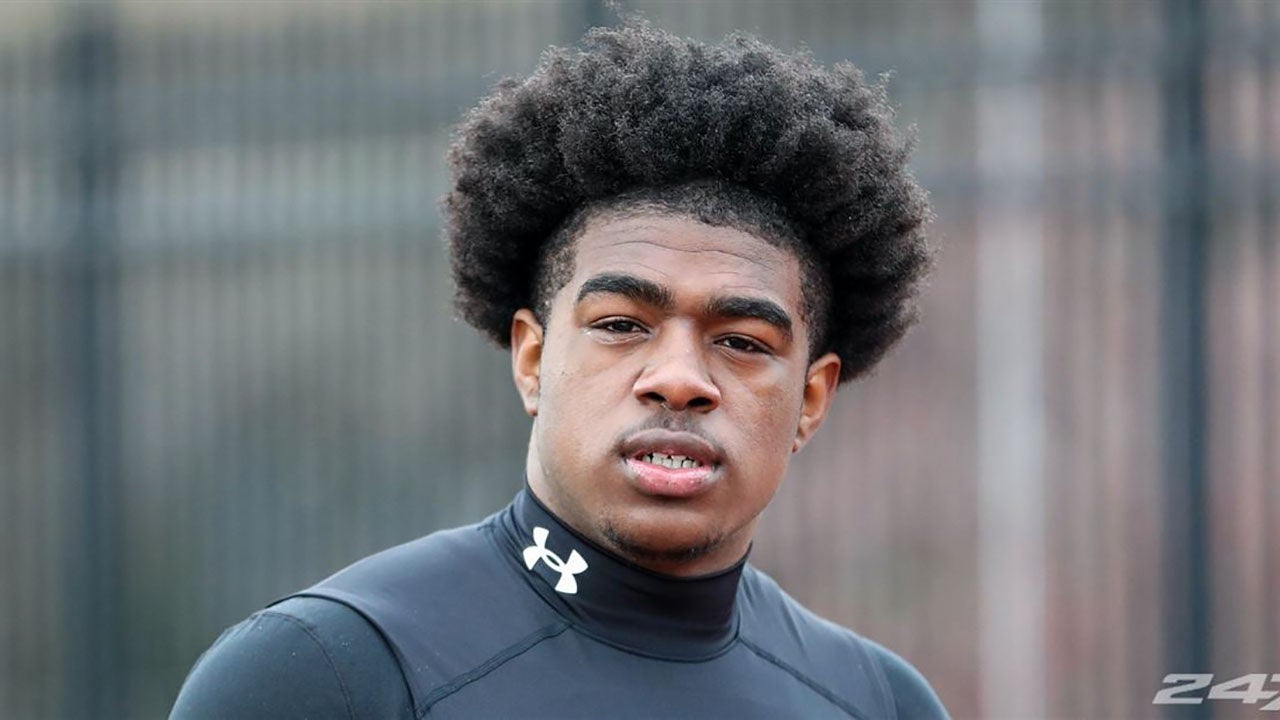 New York high school football rankings Iona Prep headlines preseason