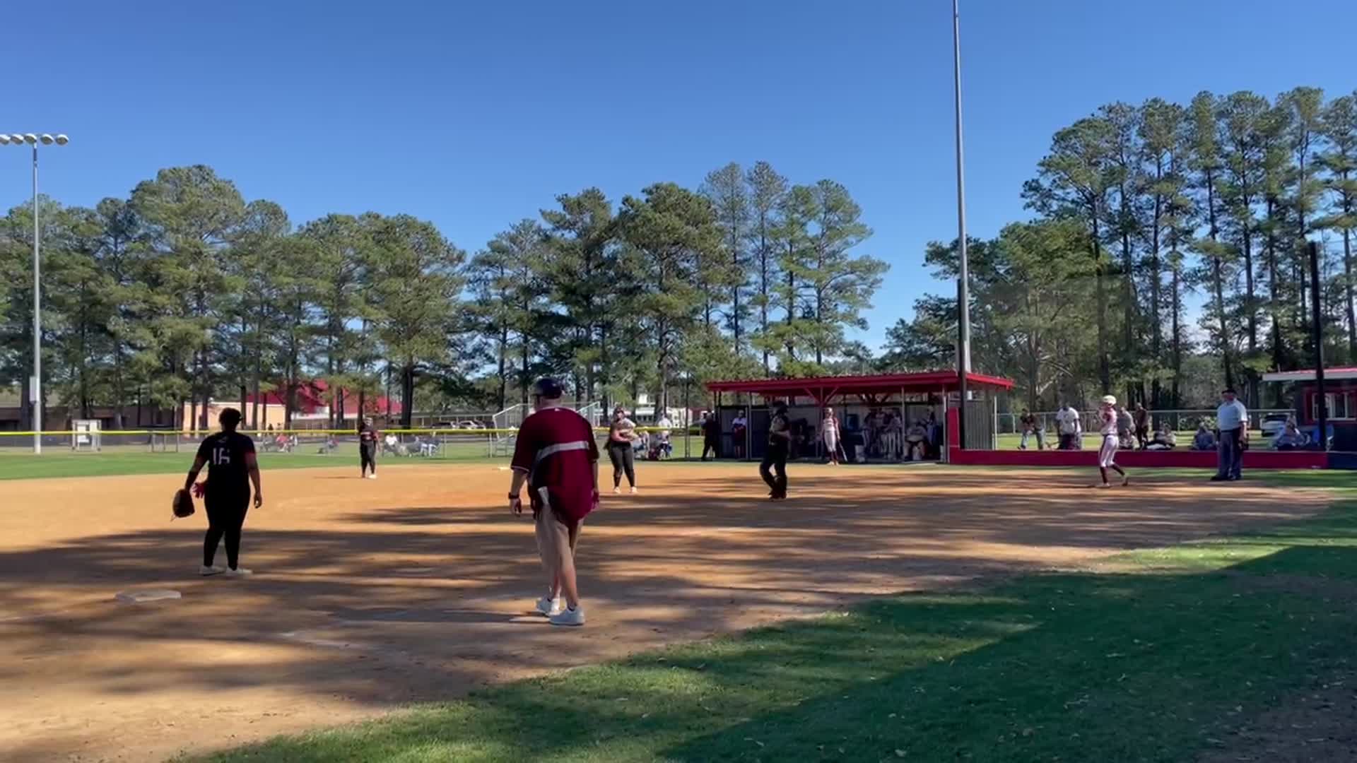 Softball Game Preview: Hoke County Bucks vs. Red Springs Red Dev