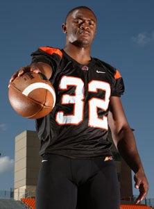Johnathan Gray and his Aledo
teammates are after their third
straight state title.
