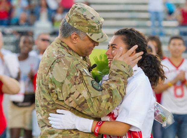 A special reunion took place in San Antonio, and a MaxPreps photographer was there.