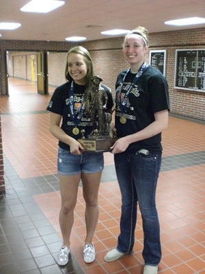 Jessica Shepard, right, celebrated a state title anda spot in the Tour of Champions presented by theArmy National Guard last season at LincolnSoutheast. Now she's at Fremont, gunning foranother crown.