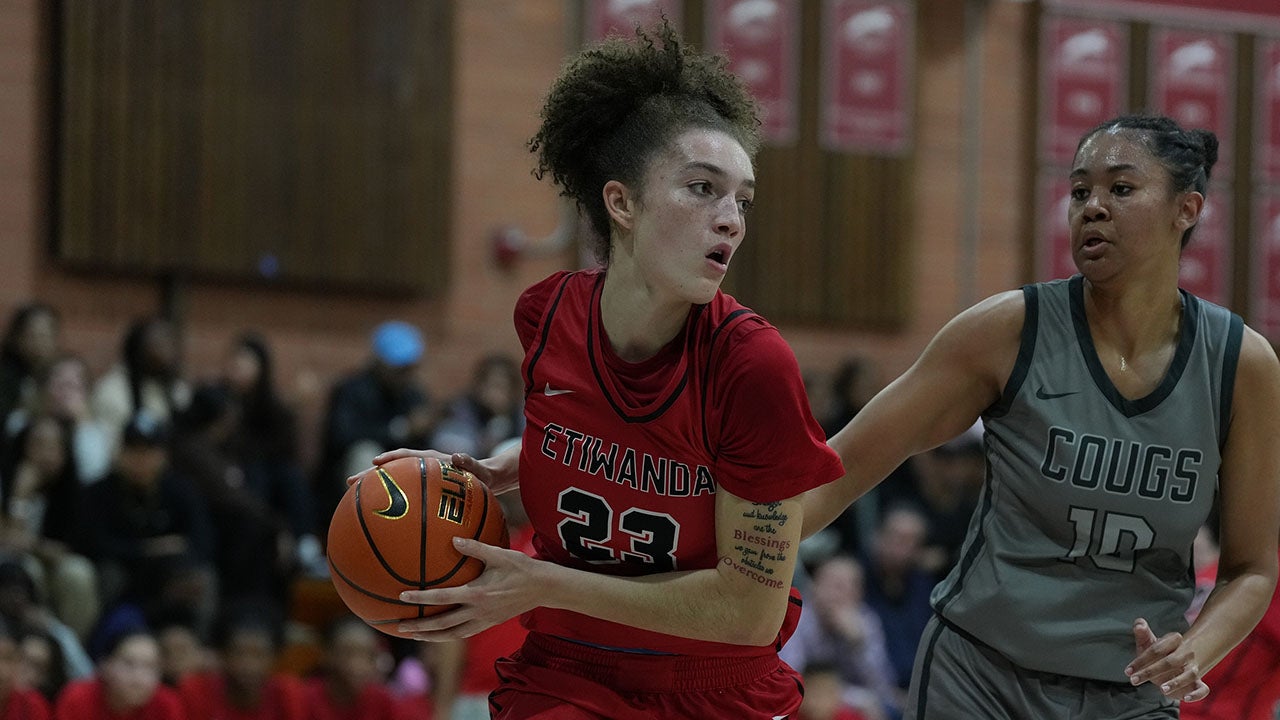 GIRLS BASKETBALL: Hoophall Classic preview