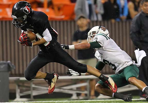 Konawaena and Iolani at Aloha Stadium in Hawaii on Aug. 11.