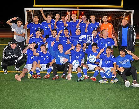 Davis shocks Jesuit to win the section title.