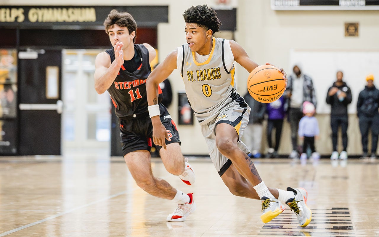 St. Frances Academy stuns No. 1 Stepinac