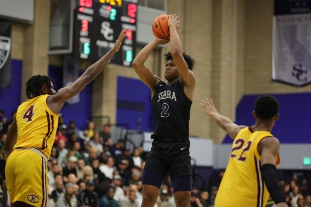 Five-star junior Isaiah Elohim provided a spark for the Trailblazers in the second half. (Photo: Michael Coons)