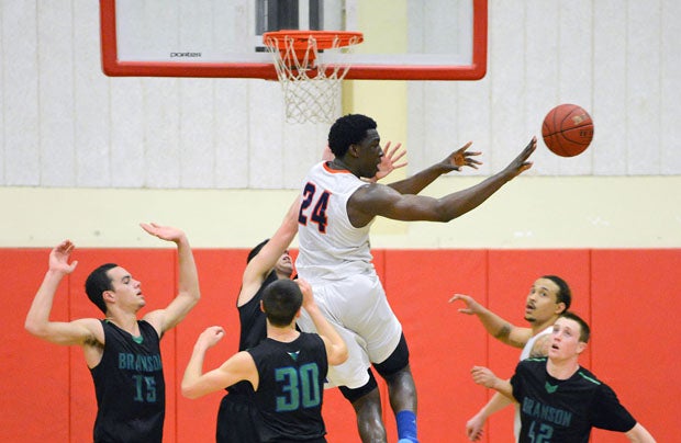 Temidayo Yussuf always draws a crowd for St. Joseph Notre Dame.