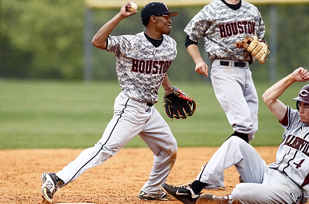 Wes Roberson and Houston enter this week's South rankings at No. 8.